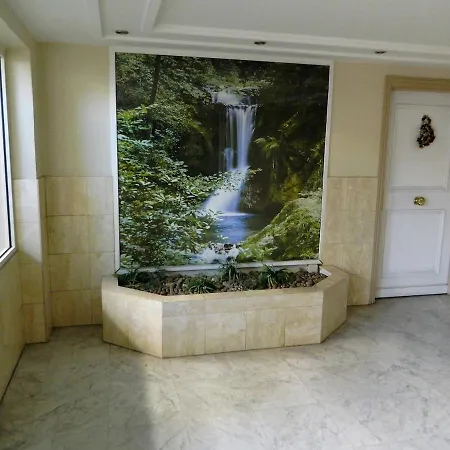 Joelle & Marc 2 Bedrooms Apartment, Near Beach, Ac, Parking Lot Apartment *